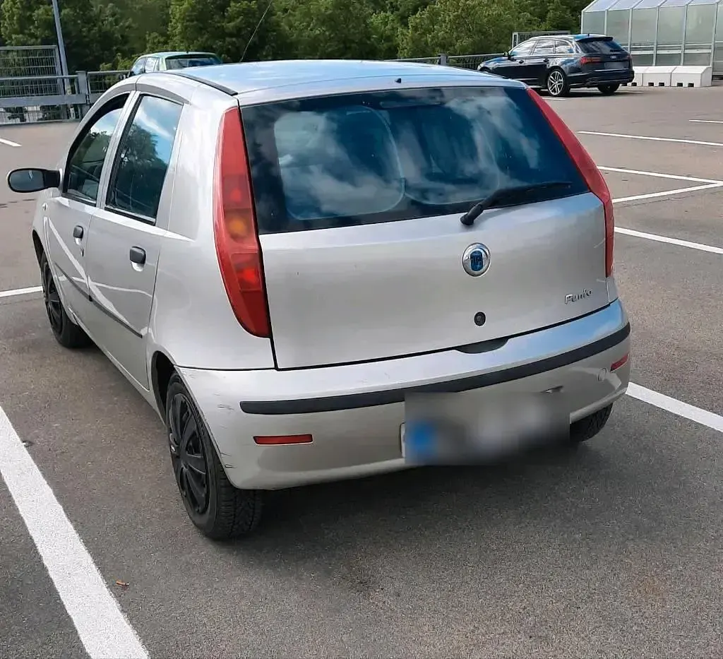 Gebraucht Fiat Punto 60 PS (44 kW) 2004 Silber Kleinwagen