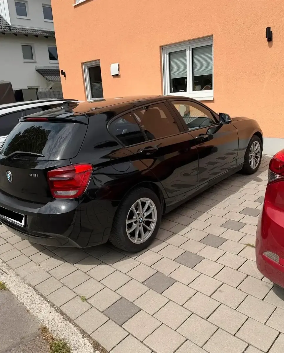 Gebraucht BMW 116 136 PS (100 kW) 2013 Schwarz Kleinwagen