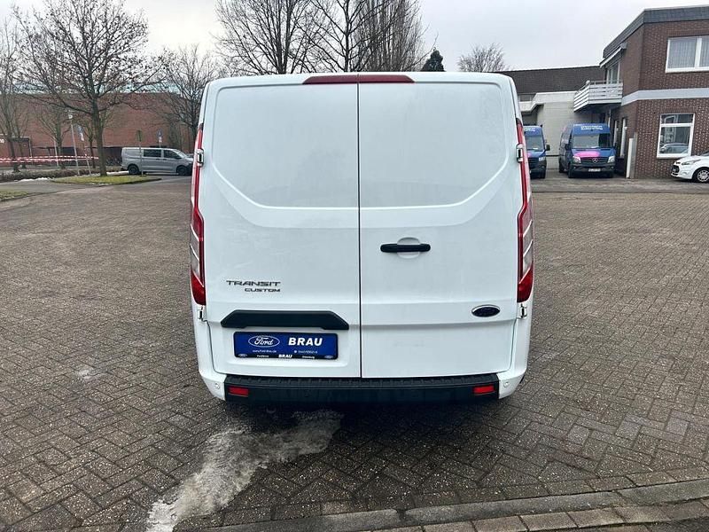 Gebraucht Ford Transit Custom Basis 131 PS (96 kW) 2021 Weiß Pickup
