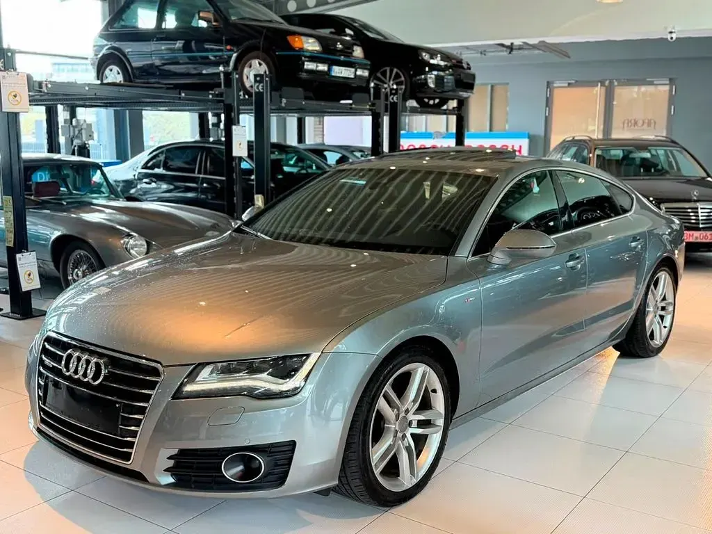 Gebraucht Audi A7 S-Line 245 PS (180 kW) 2011 Grau Kleinwagen