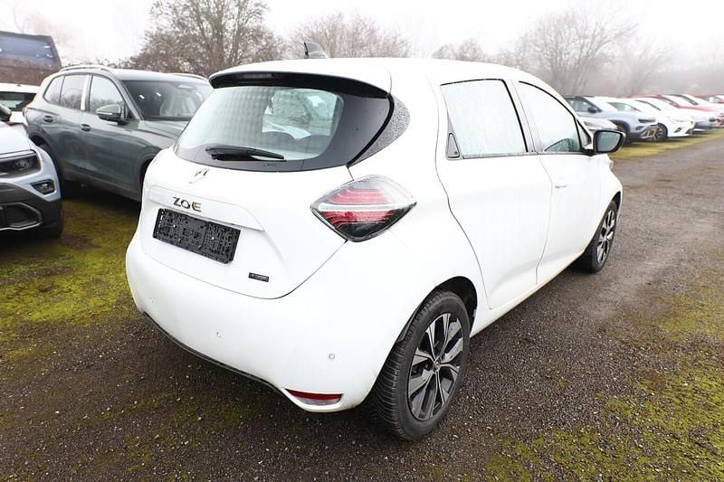 Gebraucht Renault Zoe Evolution 50 kW (69 PS) 2022 Gletscherweiß Kleinwagen