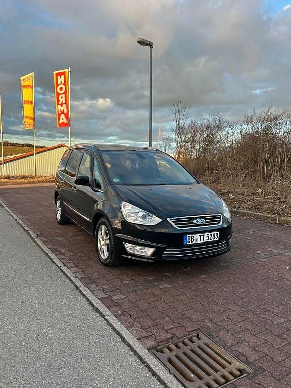 Gebraucht Ford Galaxy Business Edition 140 PS (102 kW) 2013 Schwarz Van / Kleinbus