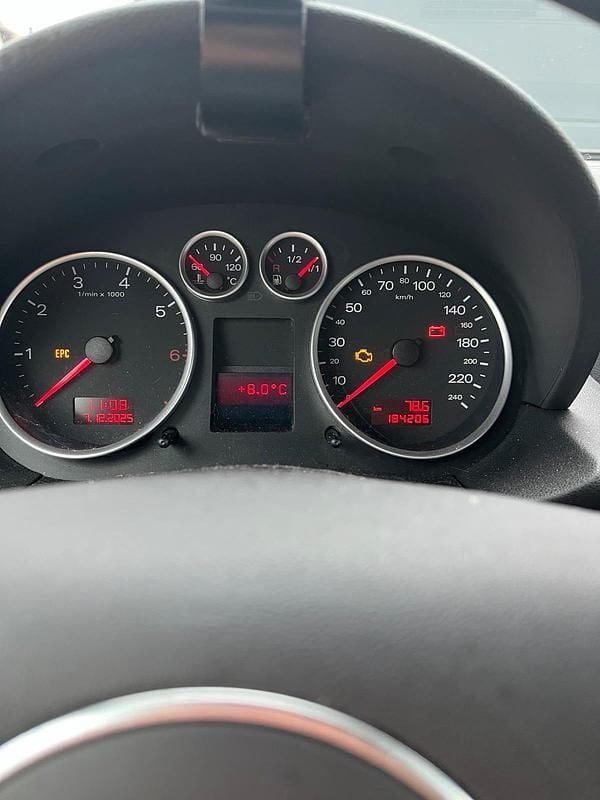 Gebraucht Audi A2 75 PS (55 kW) 2001 Schwarz Kleinwagen