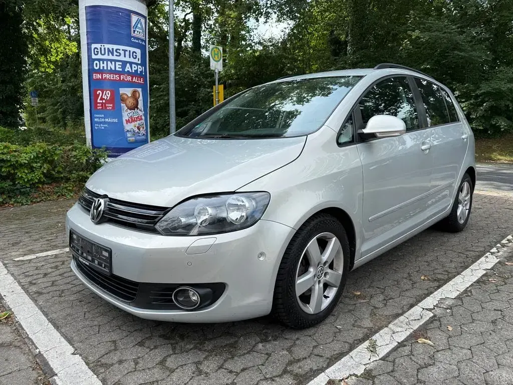 Gebraucht VW Golf Plus Cross Team 122 PS (89 kW) 2010 Gold Limousine