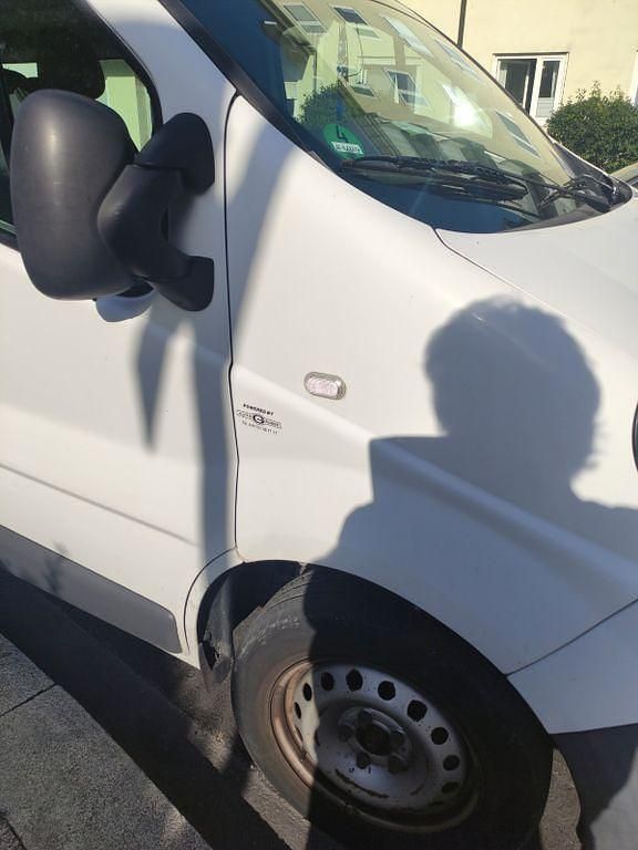 Weiß Gebraucht 2008 Renault Trafic Van | 5.250 € - Bild 1/4