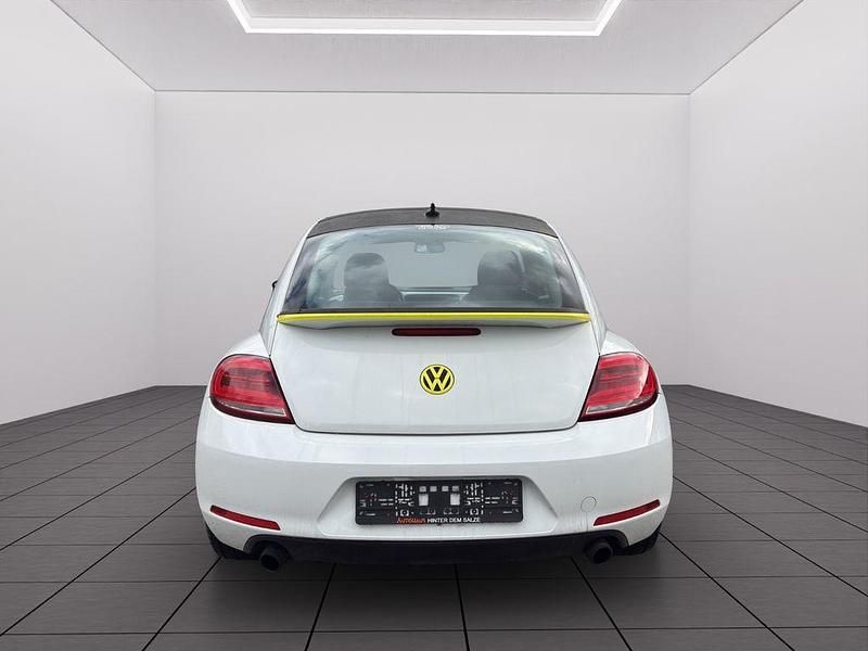 Gebraucht VW Beetle Sport 200 PS (147 kW) 2011 Weiß Kleinwagen