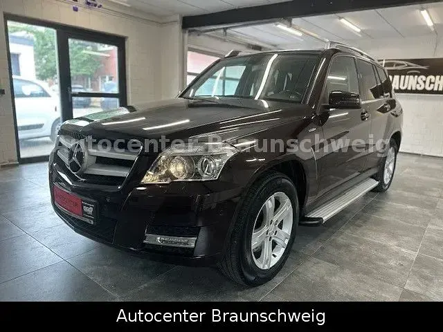 Gebraucht Mercedes GLK250 204 PS (150 kW) 2010 Braun SUV