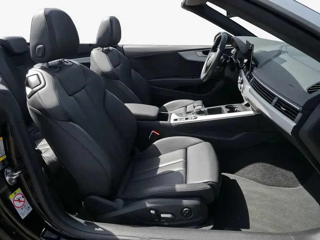 Gebraucht Audi A5 Cabriolet Ambiente 204 PS (150 kW) 2022 Mythosschwarz metallic Cabrio