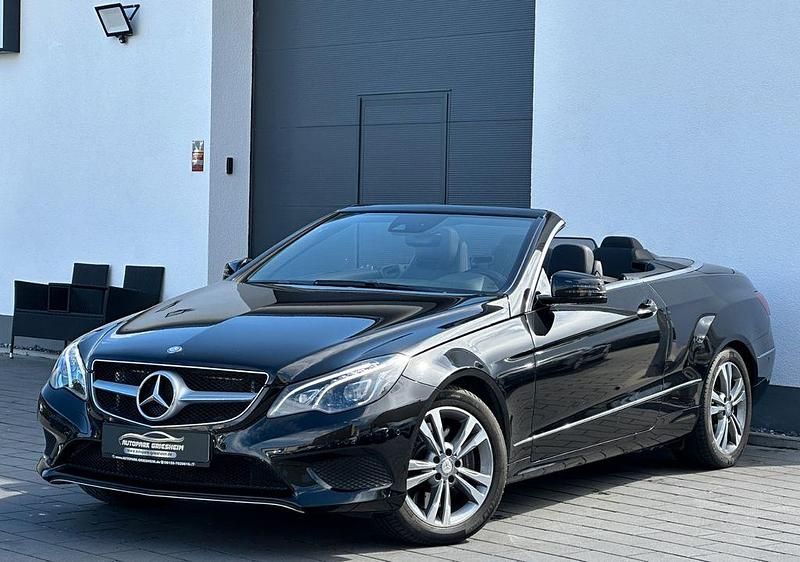 Gebraucht Mercedes E400 333 PS (244 kW) 2016 Obsidianschwarz  metalliclack Cabrio