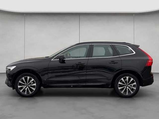 Gebraucht Volvo XC60 Core 250 PS (183 kW) 2024 Schwarz SUV