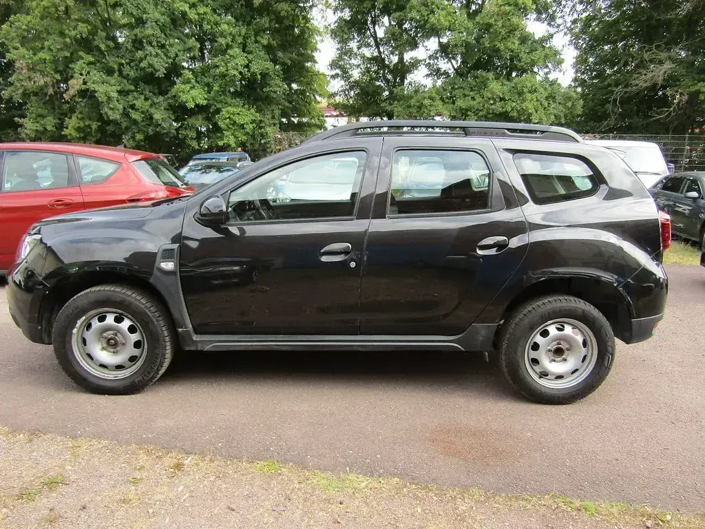 Gebraucht Dacia Duster Comfort 116 PS (85 kW) 2022 Schwarz SUV