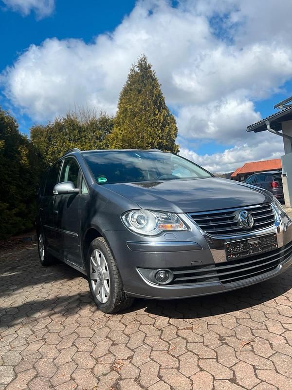 Gebraucht VW Touran 140 PS (102 kW) 2007 Grau Van / Kleinbus