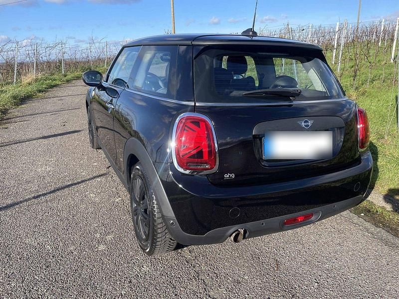 Gebraucht Mini ONE 102 PS (75 kW) 2020 Schwarz Kleinwagen
