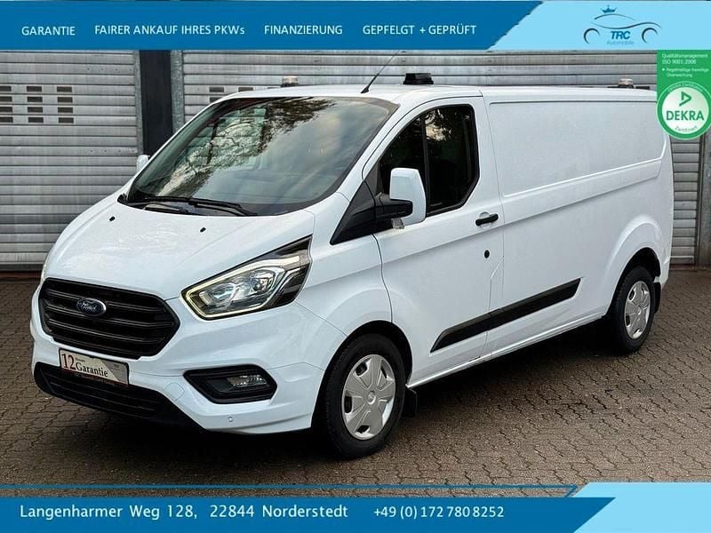 Weiß Gebraucht 2018 Ford Transit Custom Trend Van / Kleinbus | 15.990 € (Superpreis) - Bild 1/4