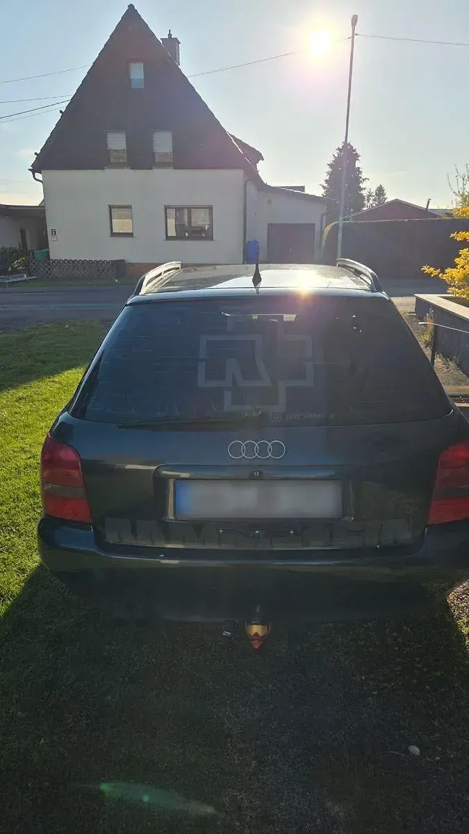 Second-hand Audi A4 193 CP (141 kW) 1997 Negru Break