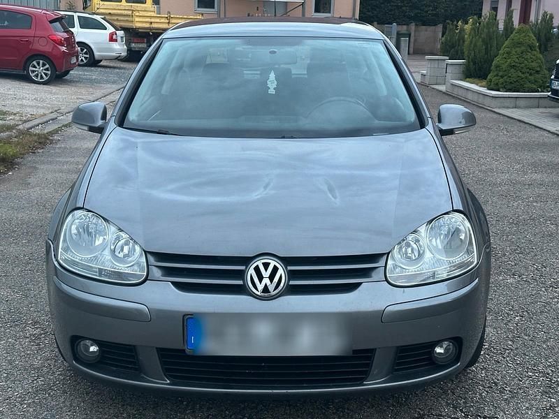Grau Gebraucht 2007 VW Golf V Kleinwagen | 1.850 € (Fairer Preis) - Bild 1/4