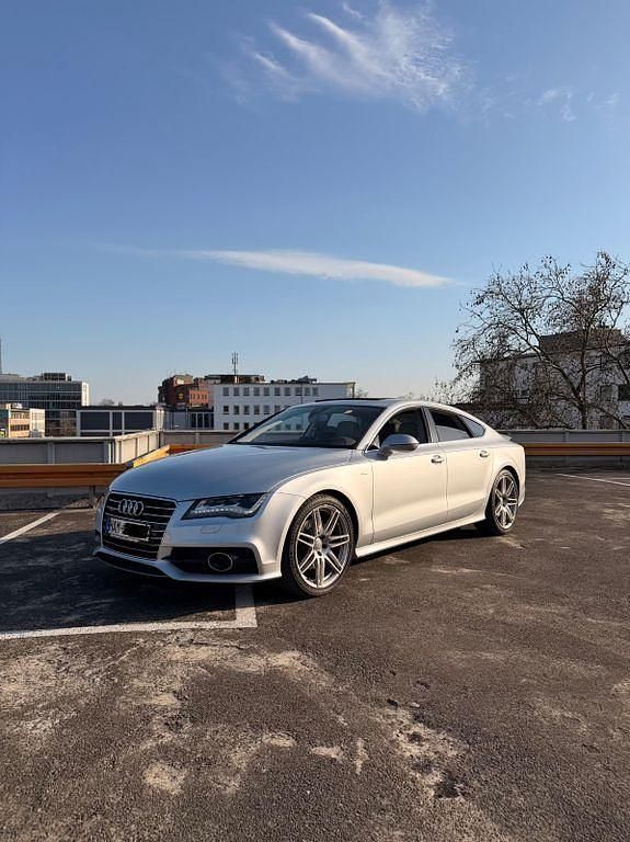 Gebraucht Audi A7 Sportback Ambiente 245 PS (180 kW) 2011 Silber Kleinwagen