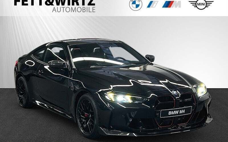 Schwarz Neu 2025 BMW M4 Shadowline Coupé | 145.990 € (Fairer Preis) - Bild 1/4