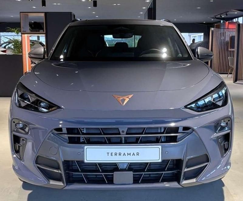 Second-hand Cupra Terramar VZ 265 CP (194 kW) 2025 Gri SUV