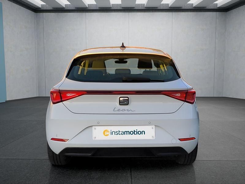 Gebraucht Seat Leon 110 PS (80 kW) 2022 Weiß Kleinwagen