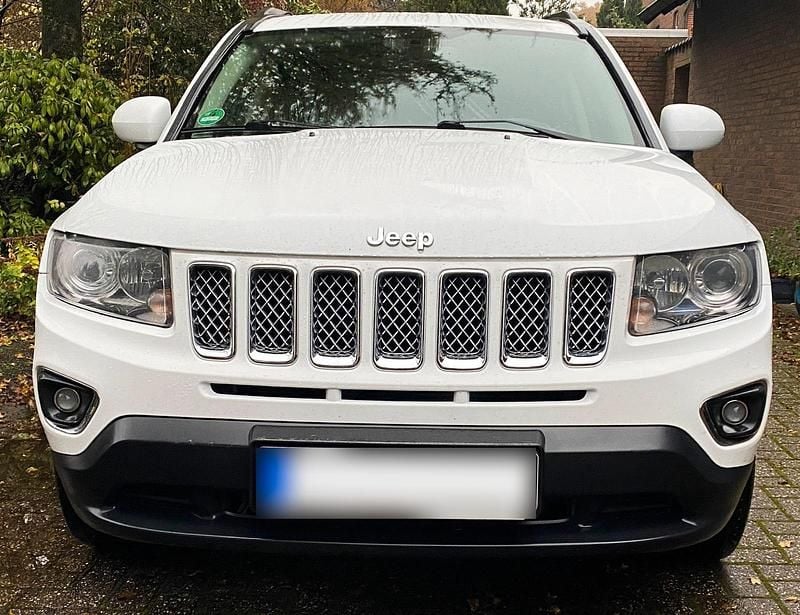 Second-hand Jeep Compass 156 CP (114 kW) 2014 Alb SUV