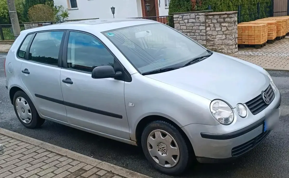 Gebraucht VW Polo 55 PS (40 kW) 2004 Silber Kleinwagen