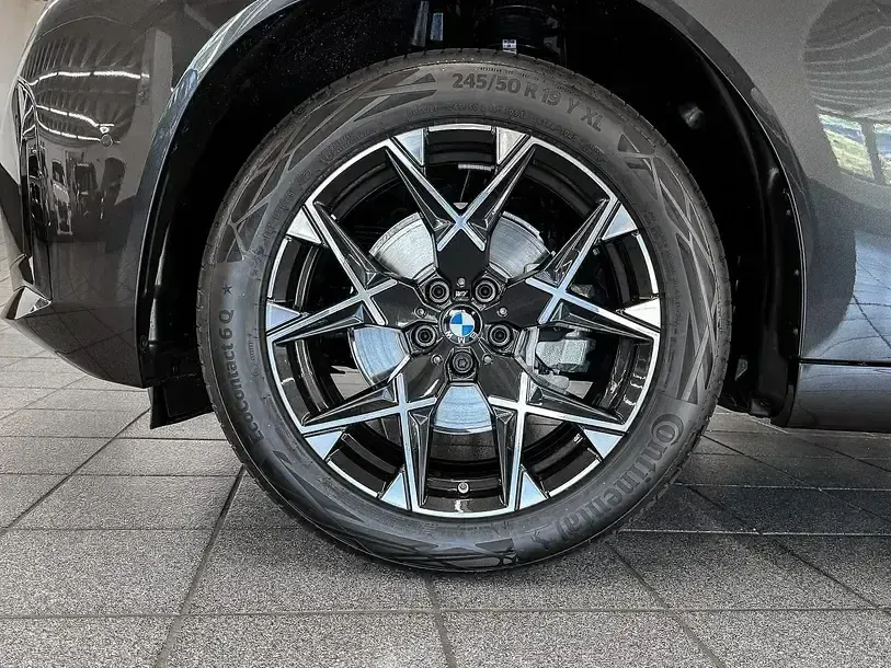 Gebraucht BMW X3 M Sport 197 PS (144 kW) 2026 Schwarz SUV