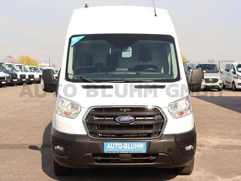 Gebraucht Ford Transit Trend 131 PS (96 kW) 2021 Frostweiß Van