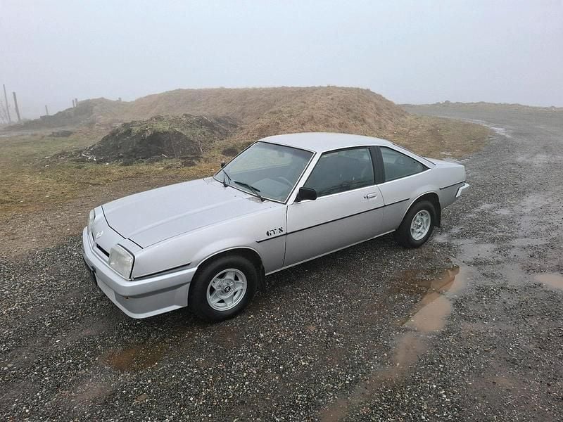 Silber Gebraucht 1979 Opel Manta Coupé | 17.990 € - Bild 1/4