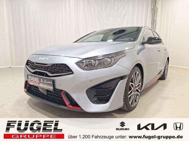 Lunar silver Gebraucht 2024 Kia ProCeed Comfort Kleinwagen | 32.999 € (Fairer Preis) - Bild 1/4