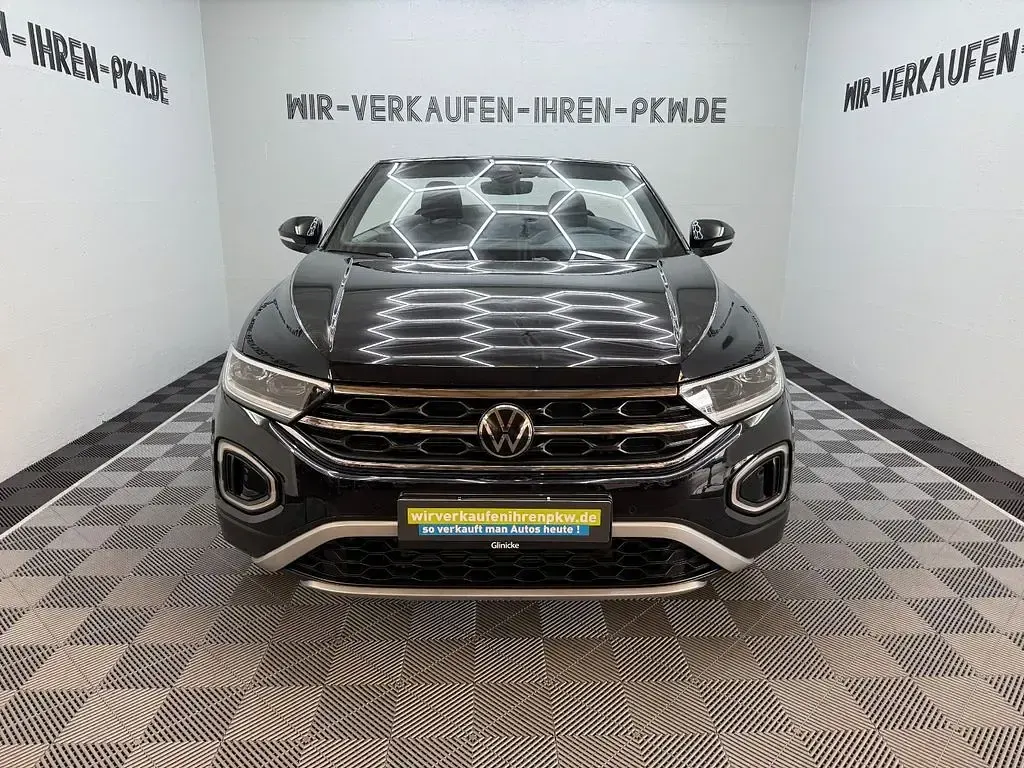 Gebraucht VW T-Roc Cabriolet Style 116 PS (85 kW) 2024 Schwarz Cabrio