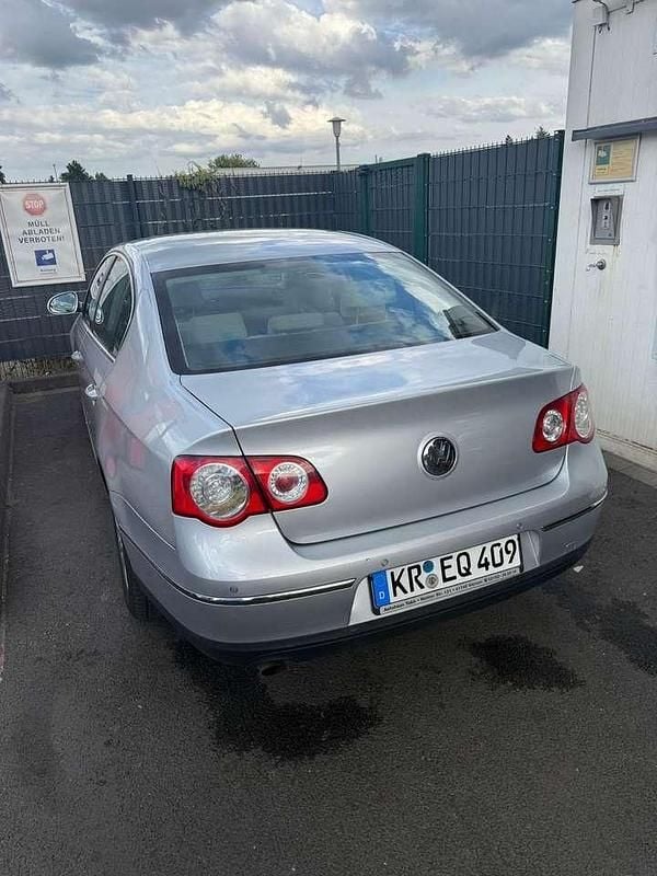 Gebraucht VW Passat Edition 101 PS (74 kW) 2005 Limousine