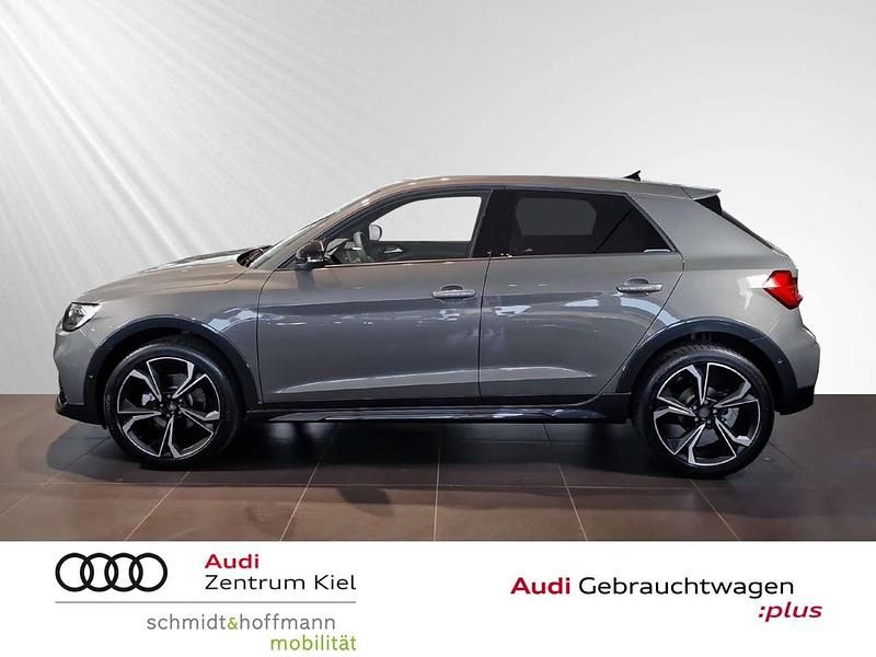 Gebraucht Audi A1 S-Line 116 PS (85 kW) 2025 Chronosgrau metallic SUV