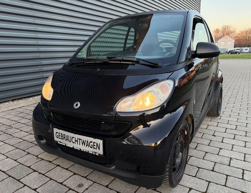 Schwarz Gebraucht 2007 Smart ForTwo Coupé Basis Coupé | 2.490 € (Fairer Preis) - Bild 1/4