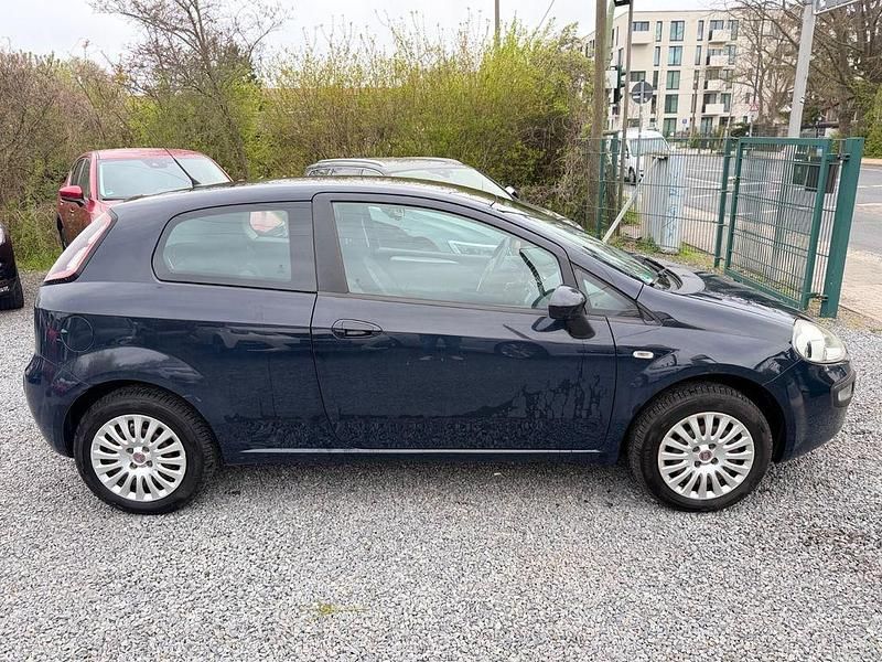 Gebraucht Fiat Punto Evo Dynamic 69 PS (50 kW) 2011 Blau Kleinwagen