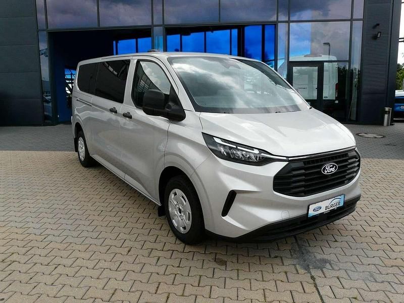 Neu Ford Transit Custom Trend 136 PS (100 kW) 2025 Silber Kombi