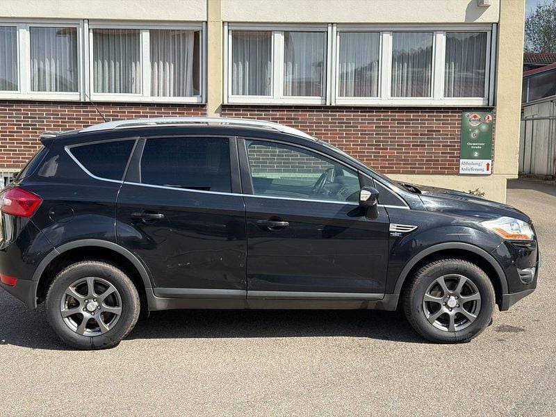 Gebraucht Ford Kuga Titanium 163 PS (119 kW) 2011 Schwarz SUV