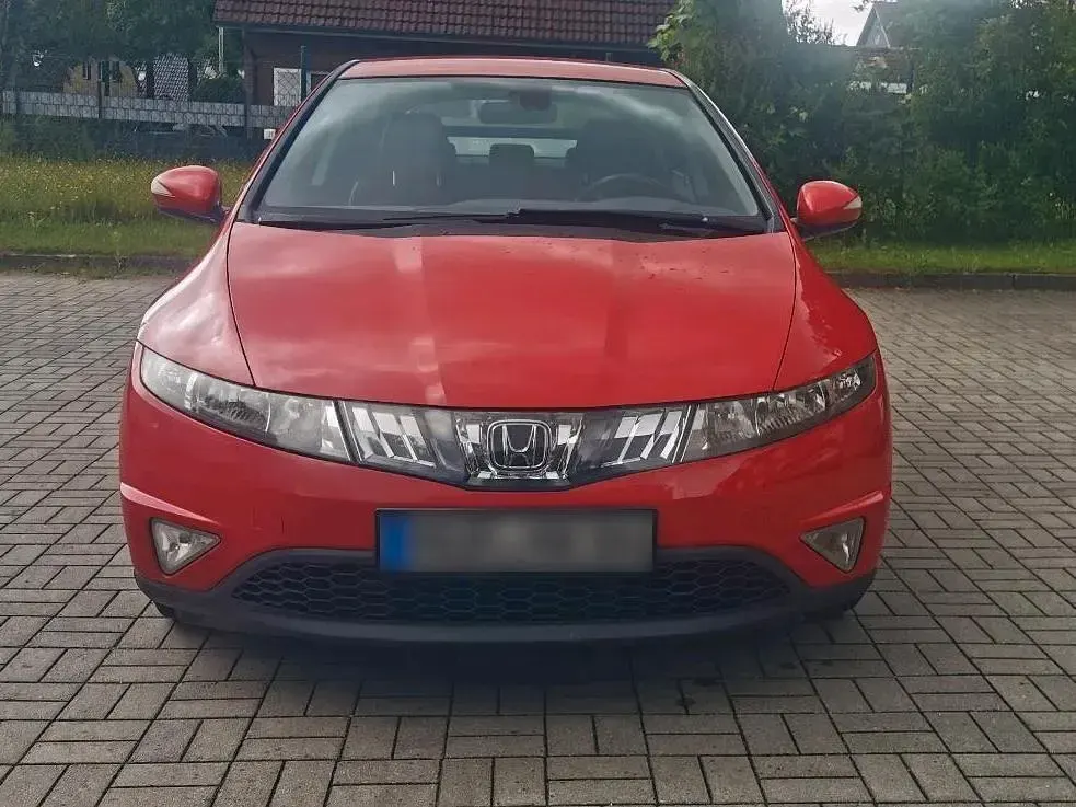 Gebraucht Honda Civic 99 PS (72 kW) 2008 Rot Limousine