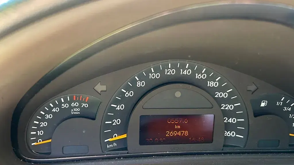 Gebraucht Mercedes C180 Classic 143 PS (105 kW) 2004 Blau Limousine