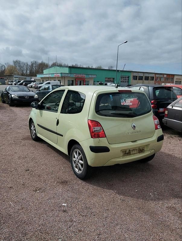 Gebraucht Renault Twingo 58 PS (42 kW) 2008 Gelb Kleinwagen