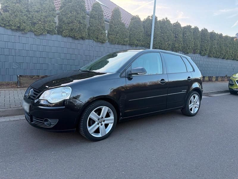 Gebraucht VW Polo 80 PS (58 kW) 2008 Schwarz Kleinwagen