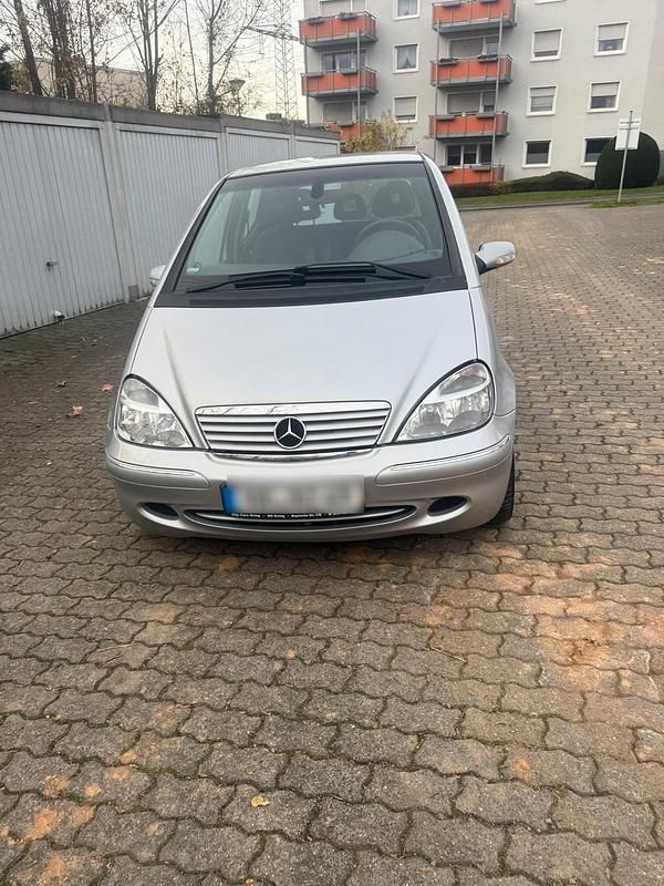 Silber Gebraucht 2003 Mercedes A160 Avantgarde Kleinwagen | 2.200 € (Fairer Preis) - Bild 1/4
