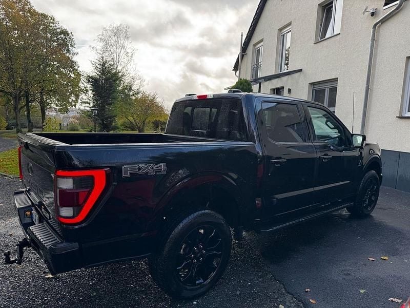 Gebraucht Ford F-150 405 PS (297 kW) 2024 Schwarz Abholung