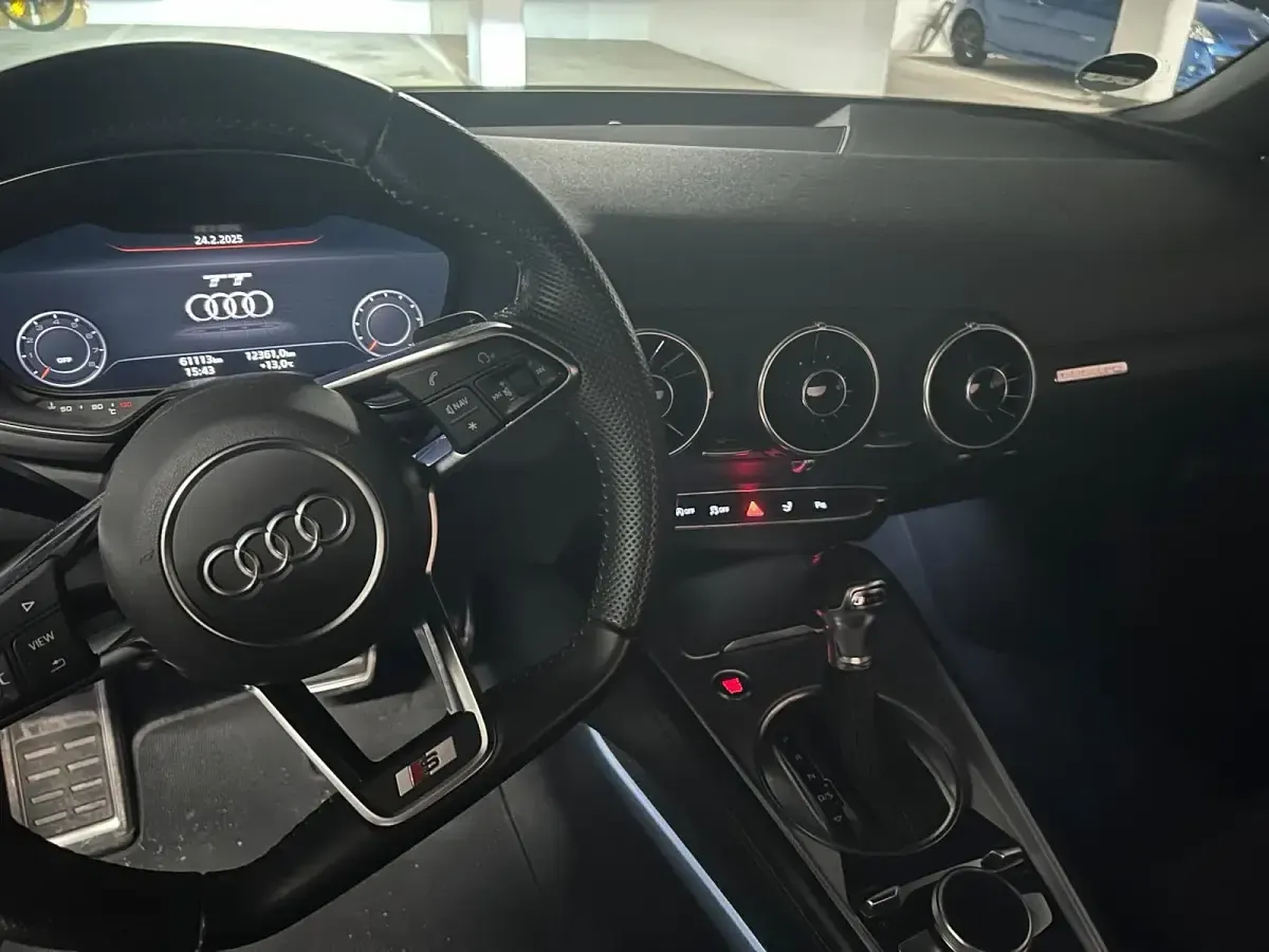 Second-hand Audi TT S-Line 245 CP (180 kW) 2019 Gri Coupe