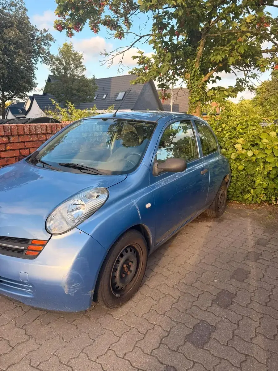 Gebraucht Nissan Micra 65 PS (47 kW) 2003 Blau Kleinwagen