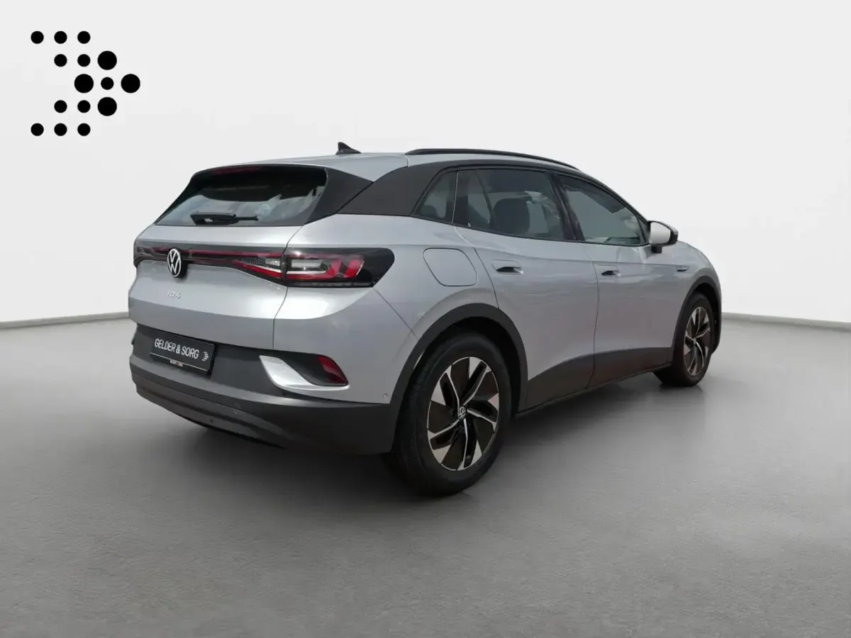 Gebraucht VW ID.4 Pro Performance 150 kW (204 PS) 2023 Scale silver metallic SUV