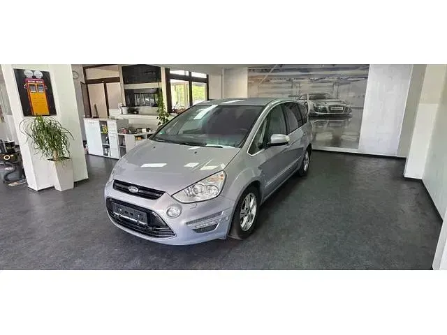 Gebraucht Ford S-MAX Titanium 163 PS (119 kW) 2010 Grau Van / Kleinbus