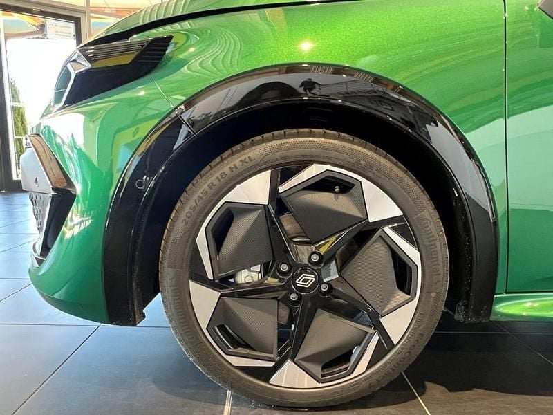 Neu Renault Clio V Techno 158 PS (116 kW) 2026 Grün Limousine