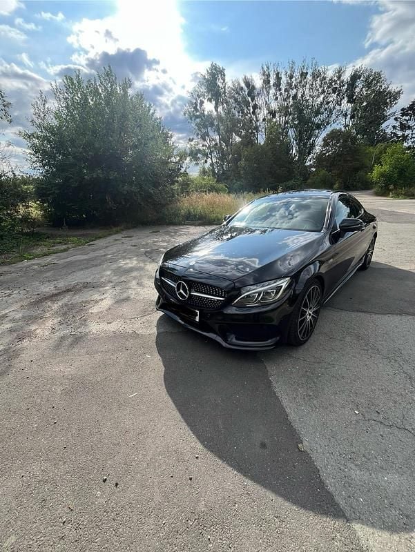 Schwarz Gebraucht 2016 Mercedes C43 AMG Coupé | 28.850 € (Guter Preis) - Bild 1/4