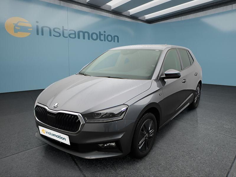 Grau Gebraucht 2024 Skoda Fabia Limousine | 19.349 € (Fairer Preis) - Bild 1/4